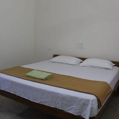 Mrbeach Cottages Gokarna  Exterior photo